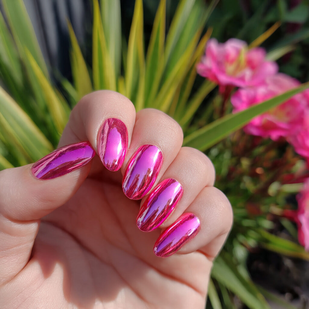 Nail Inspo Y2K: 14 Playful Y2K Nail Ideas That Feel So Cute and Nostalgic 1 attractive bubblegum pink chrome nails with outdoo