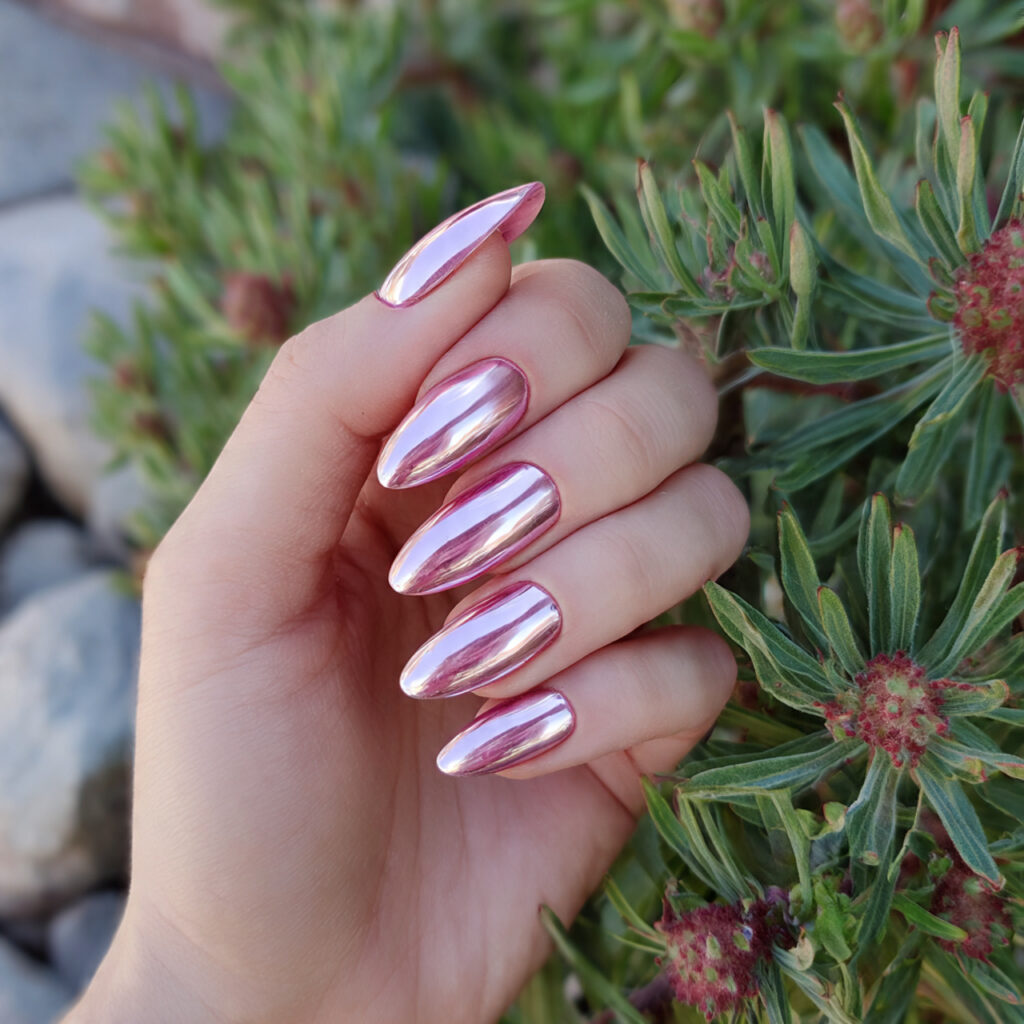 attractive pearl chrome nails with outdoor backgro