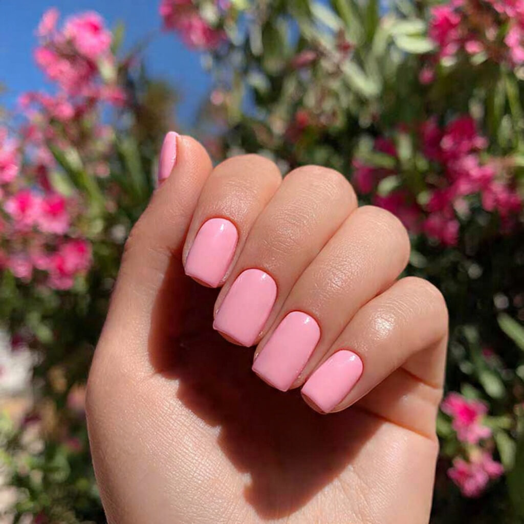 attractive strawberry milk color short nails inspo