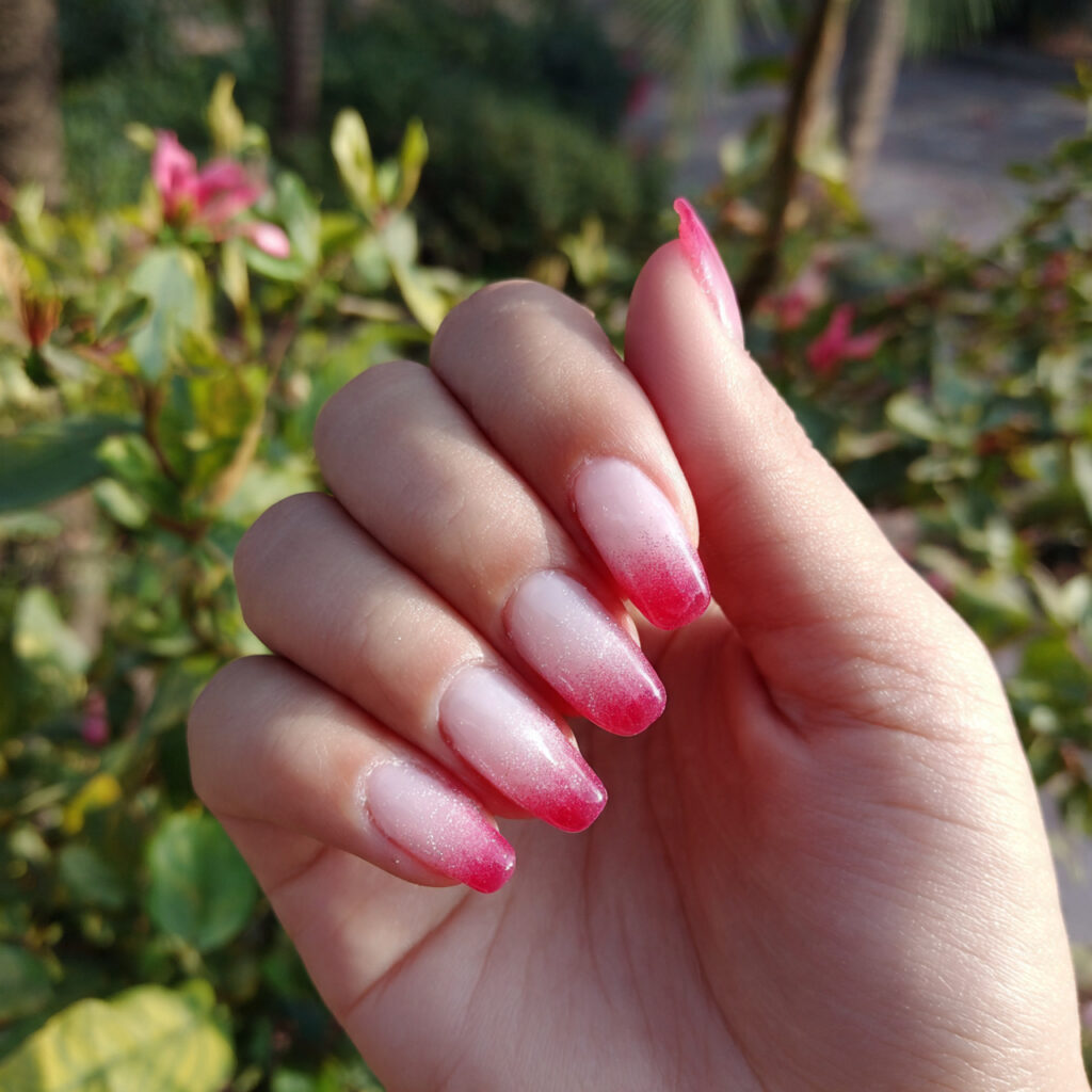 attractive strawberry milk ombre into red tips nai 1