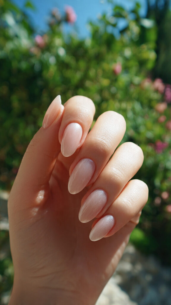 Summer Nails Cat Eye: Magnetic Glow You’ll Be Obsessed With 13 one hand with attractive cat eye minimal nails glo