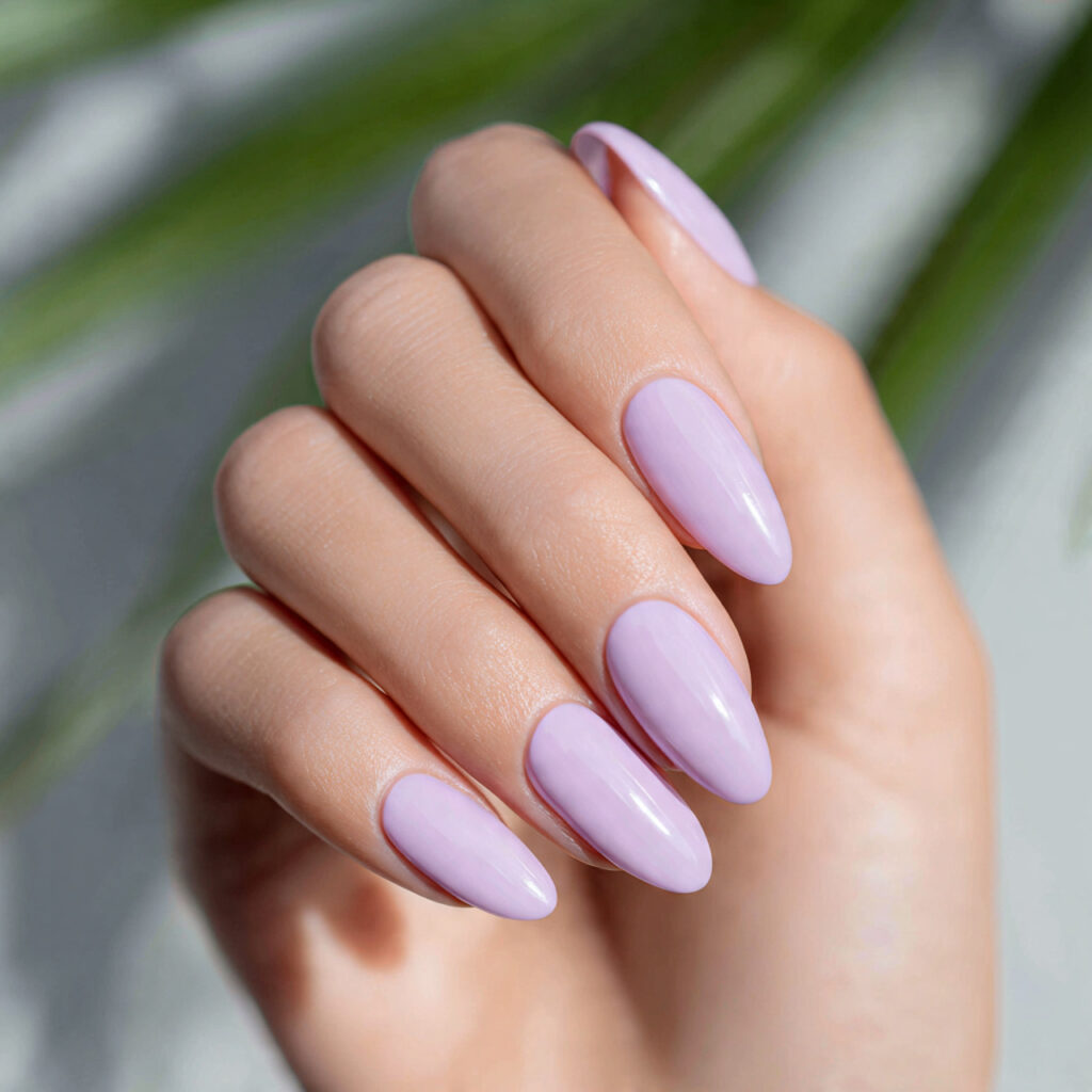 Summer Nails Basic: Soft, Minimal & Beautiful Ideas You’ll Want to Copy 10 one hand with attractive light lavender soft nails