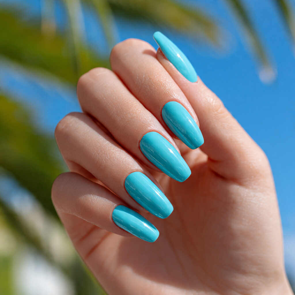 Summer Nails Beach: Ocean-Inspired Looks You’ll Want All Season 4 one hand with attractive turquoise chrome nails gl
