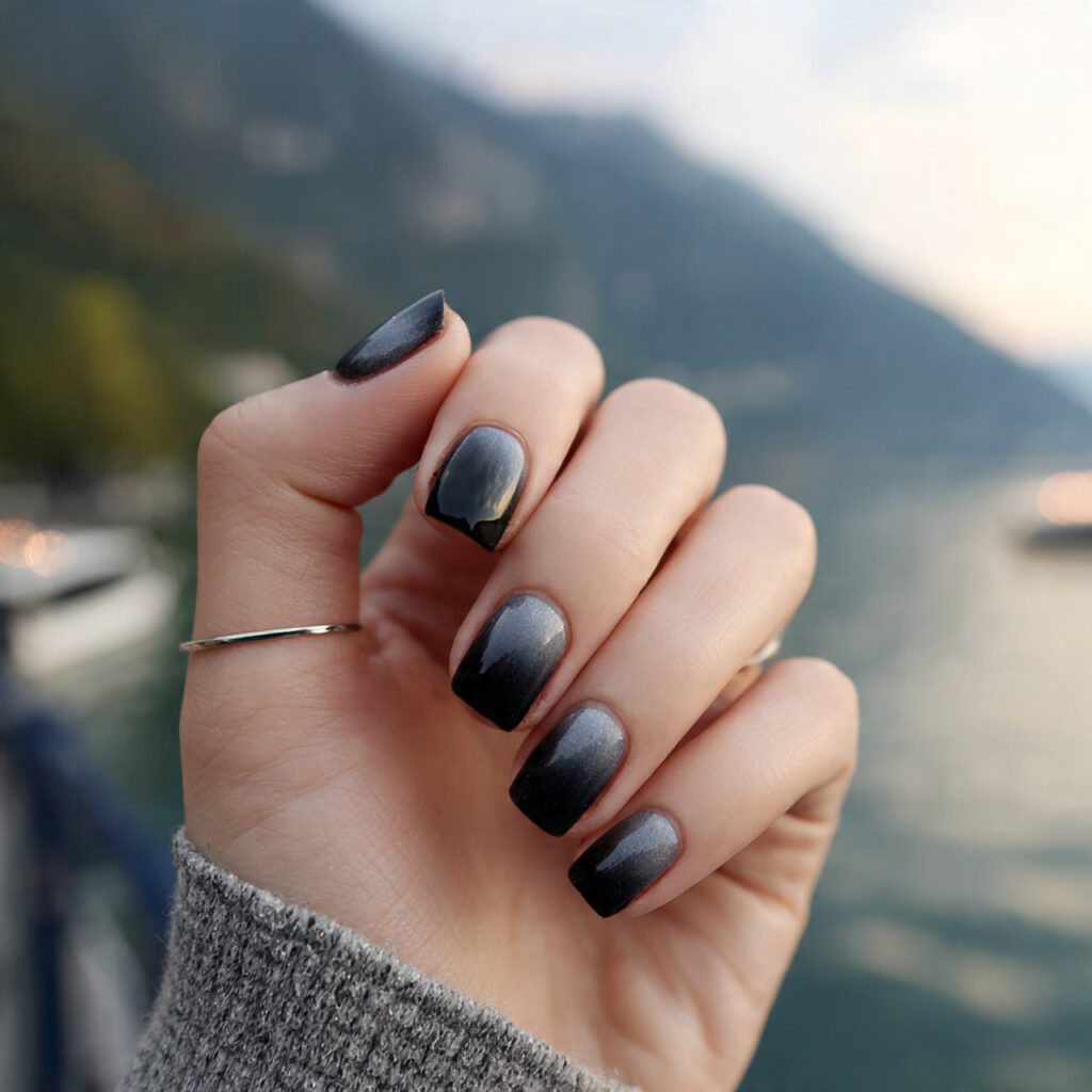Short Dark Nails: Bold, Chic & Effortlessly Cool 11 attractive black ombre short nails with outdoor ba