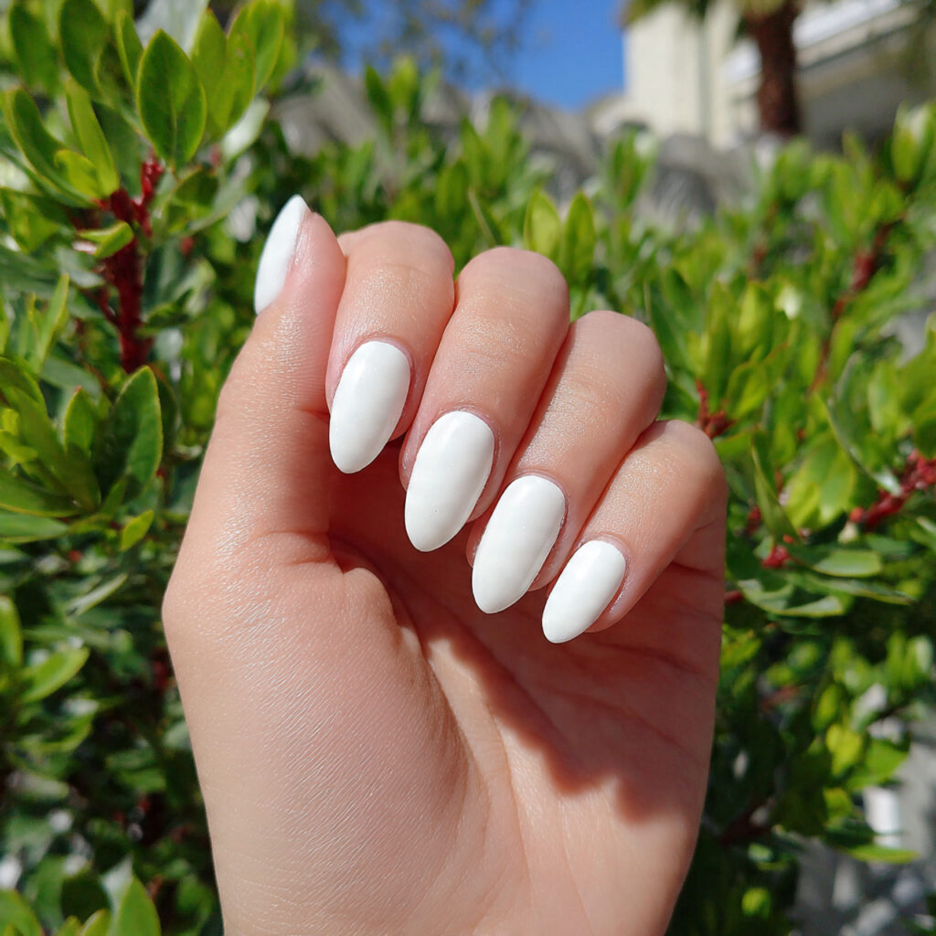 attractive milky white pointy short nails with out